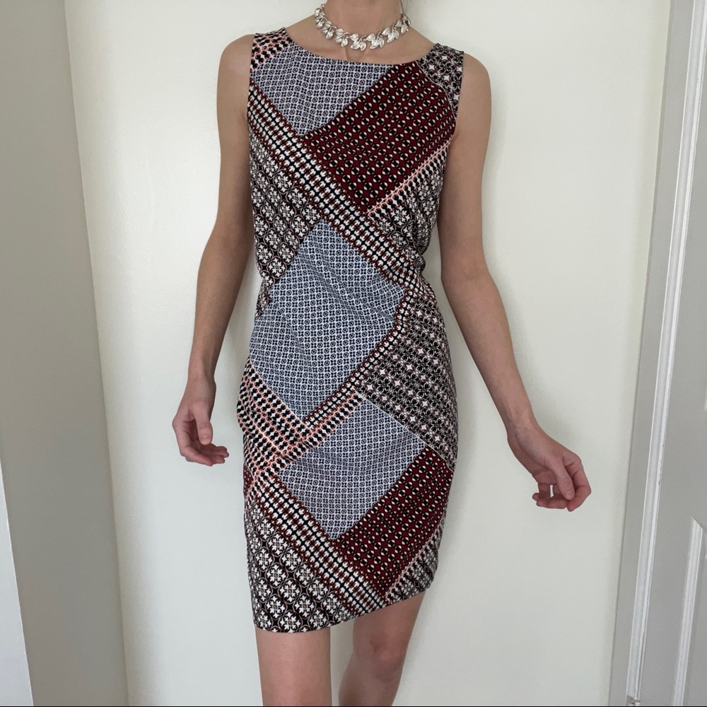 Ann Taylor Sleeveless Casual Dress • Scarf Print, Sheath Dress • Size M